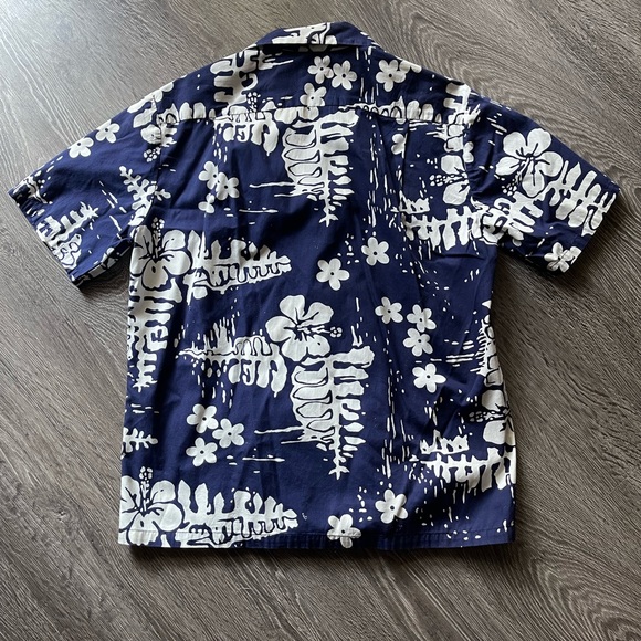 1960's Ui-Maikai Hawaiian shirt . 21"chest 27" length - Picture 3 of 4